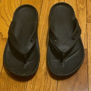 Unisex Black Crocs Classic Flip-Flops Sandals Womens Size 8 Mens Size‎ 6